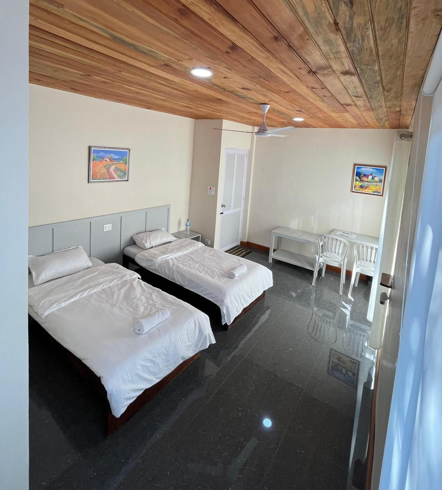 Providence Guesthouse Churachandpur Exterior photo